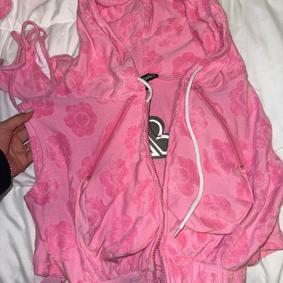 Pink Cloud Patterned Women's Swim Set - Picture 8 of 8